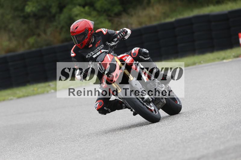 /37 28.07.2025 Dunlop Ride und Test Day ADR/Einsteiger gruen/17